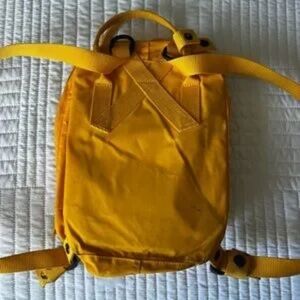 Fjall Raven mini backpack